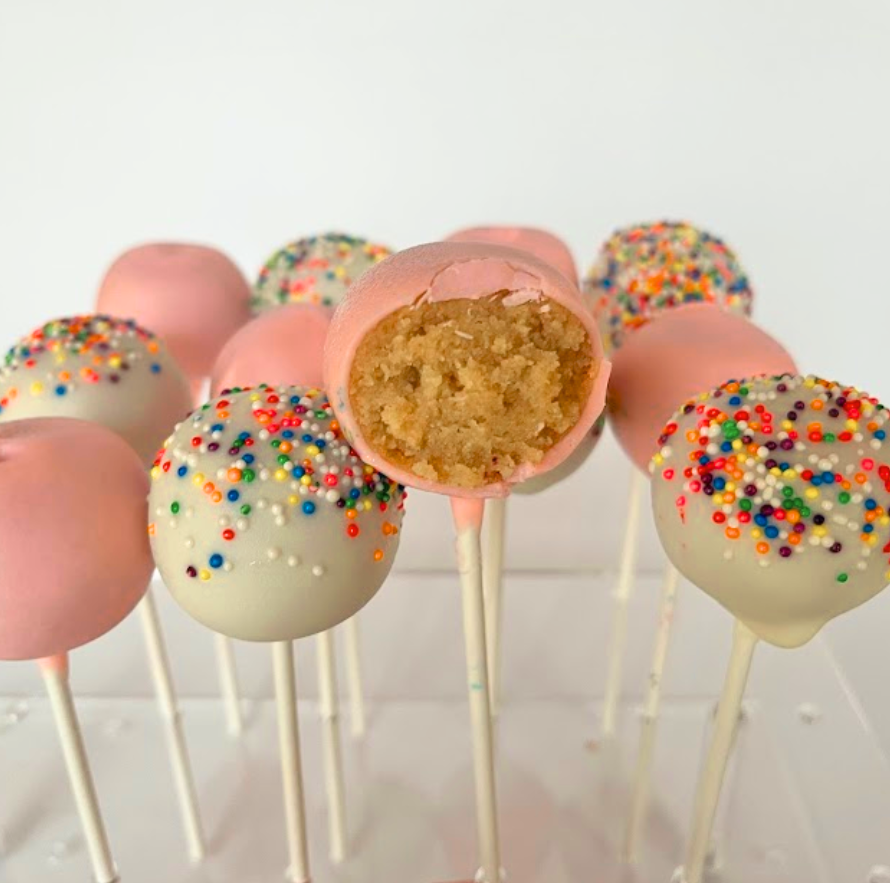 i heart baking!: golf ball cake pops