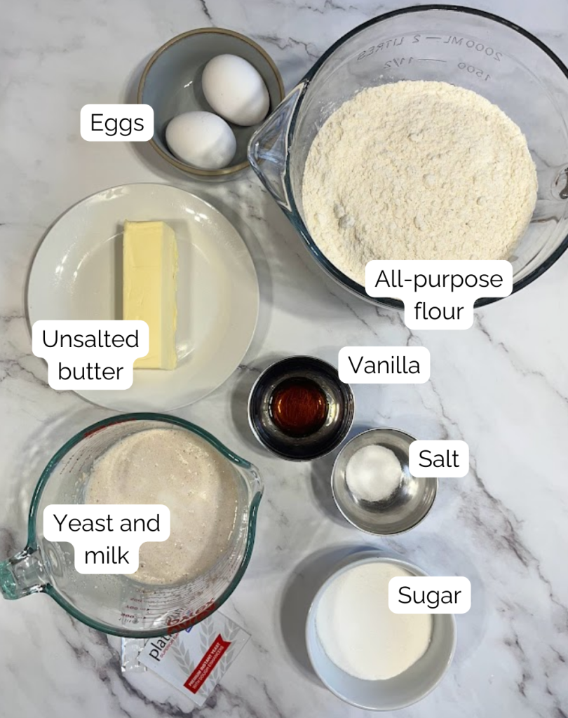 Cinnamon roll vs. cinnamon bun