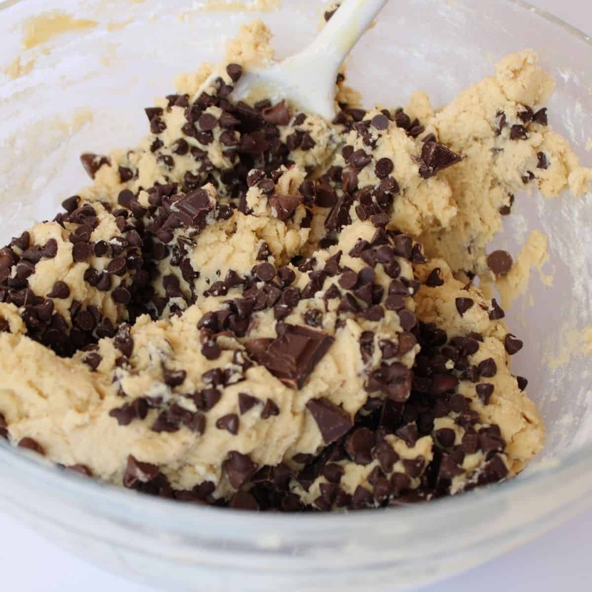 bakery style chocolate chip cookie recipes