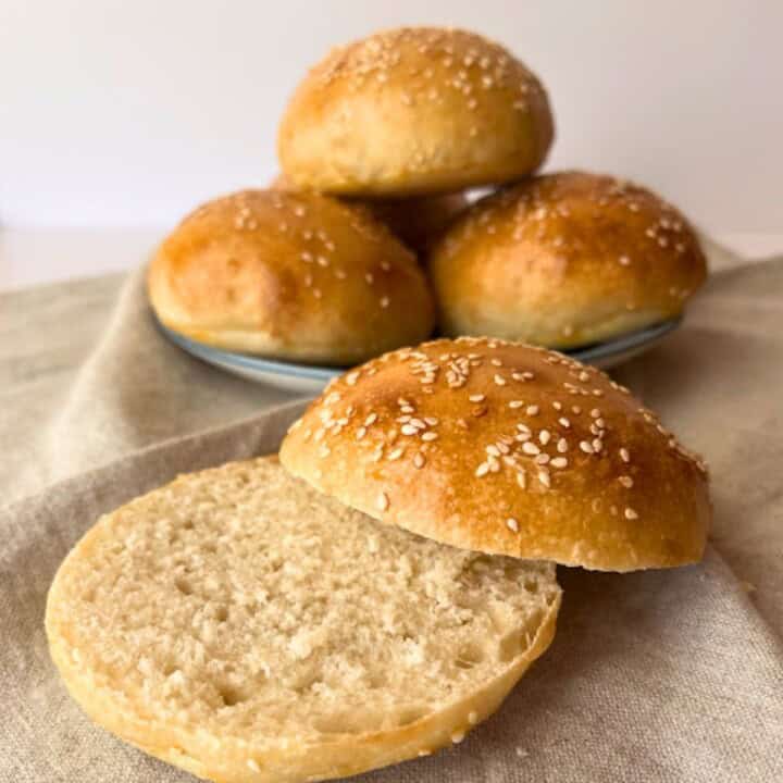 Sourdough buns recipe