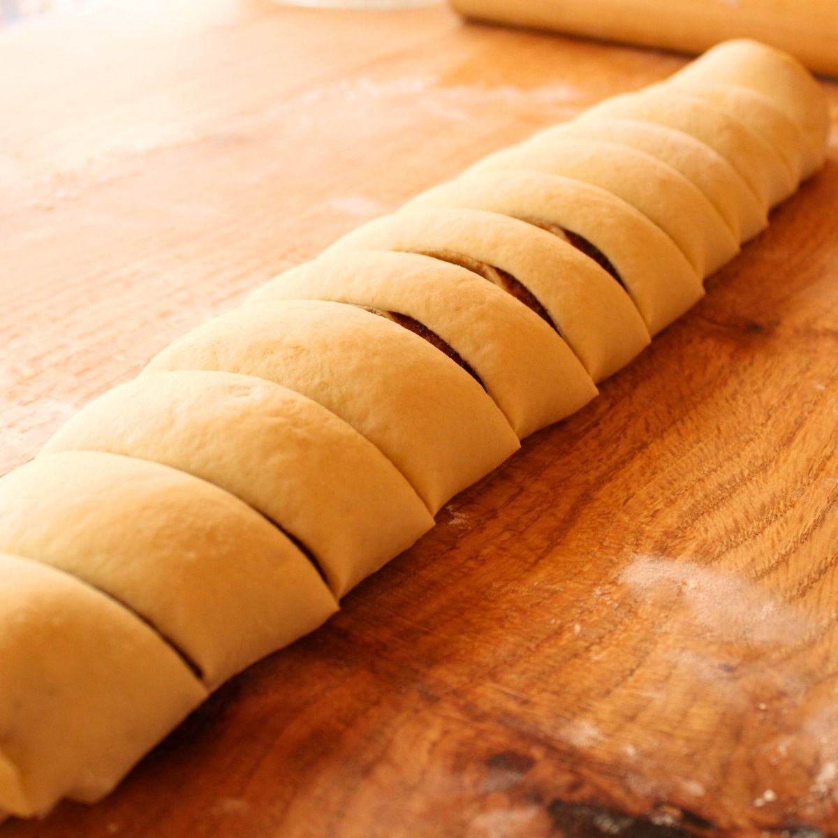 bakery style cinnamon rolls