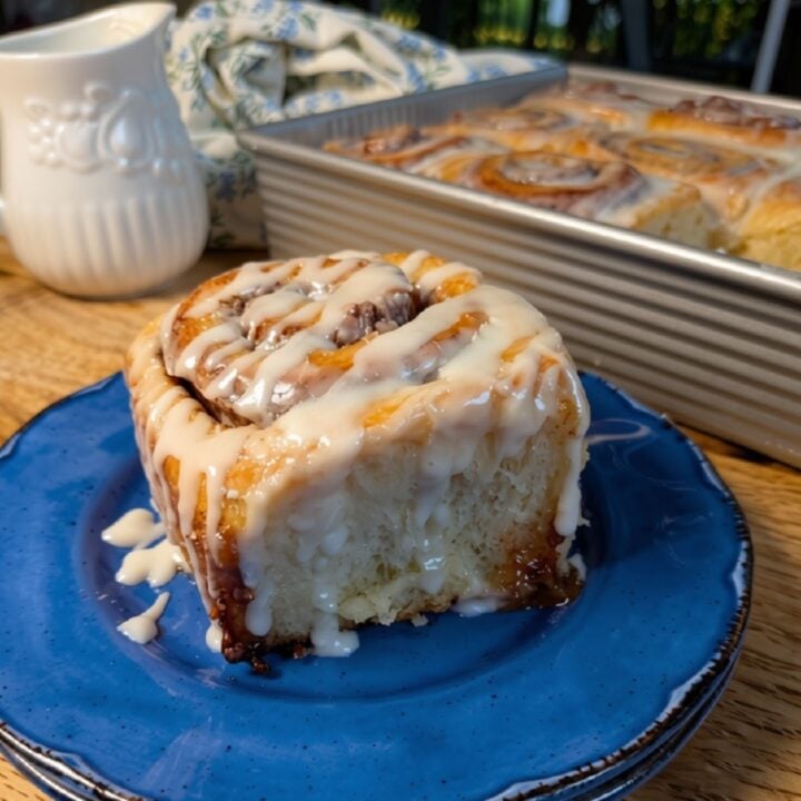 Bakery Style Cinnamon Rolls