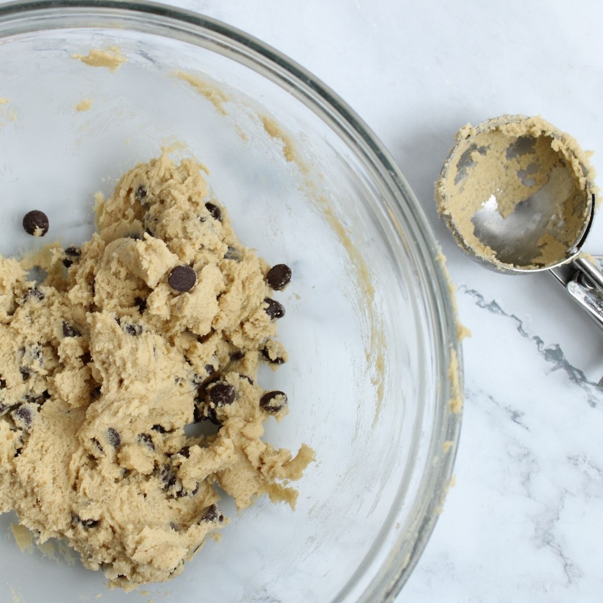 gluten free chocolate chip cookie