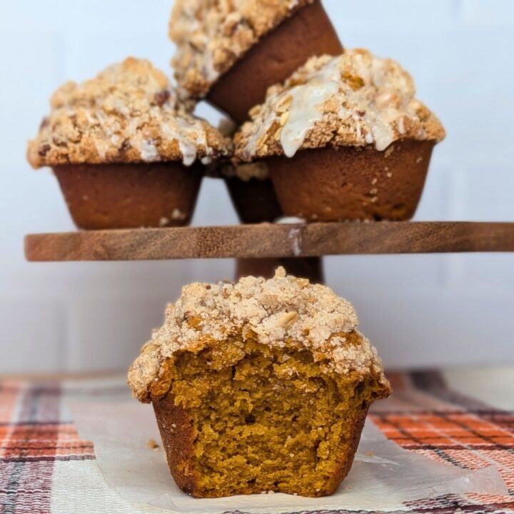 jumbo pumpkin muffins with streusel topping