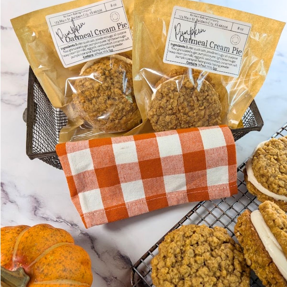 pumpkin oatmeal cream pies_packaging