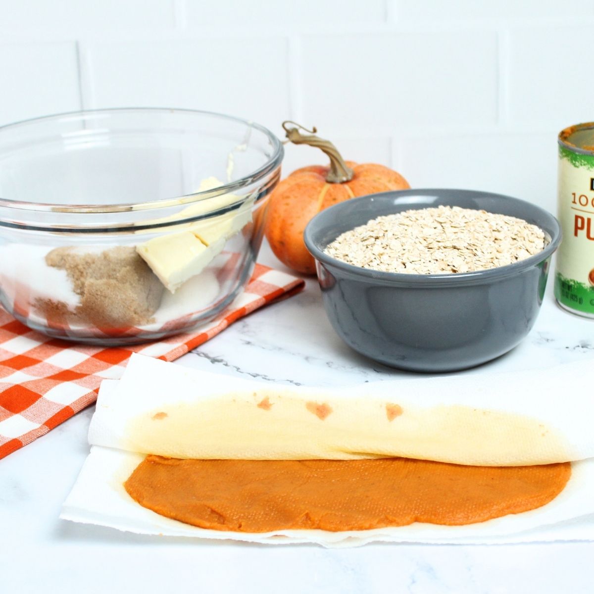 pumpkin oatmeal cream pies_blotting pumpkin
